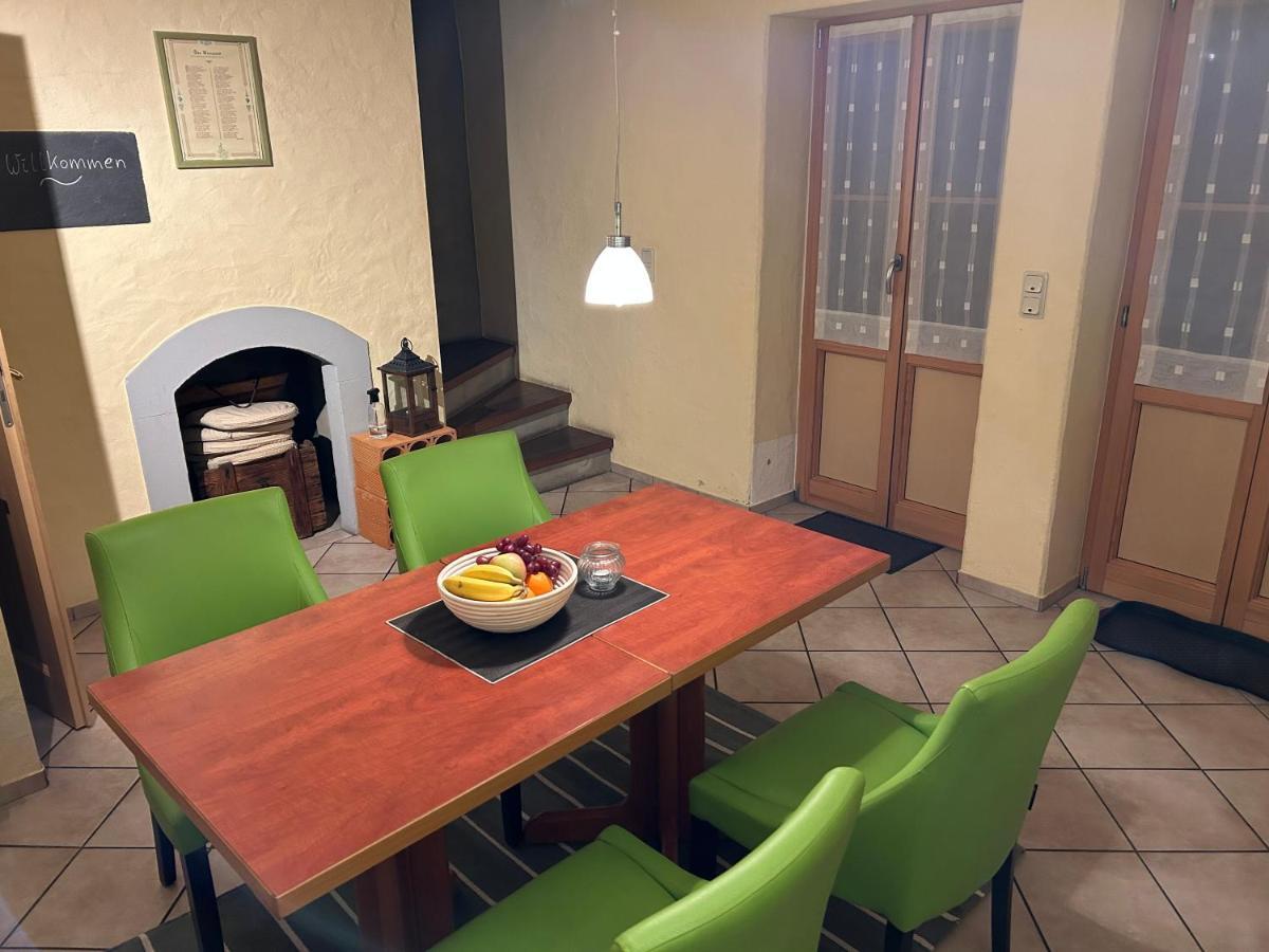 Ferienhaus Ausonius นอยมาเกน-โดรน ภายนอก รูปภาพ